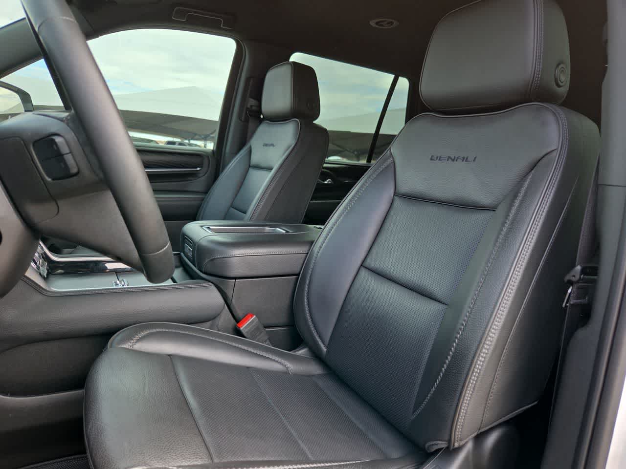 2023 GMC Yukon Denali Denali
