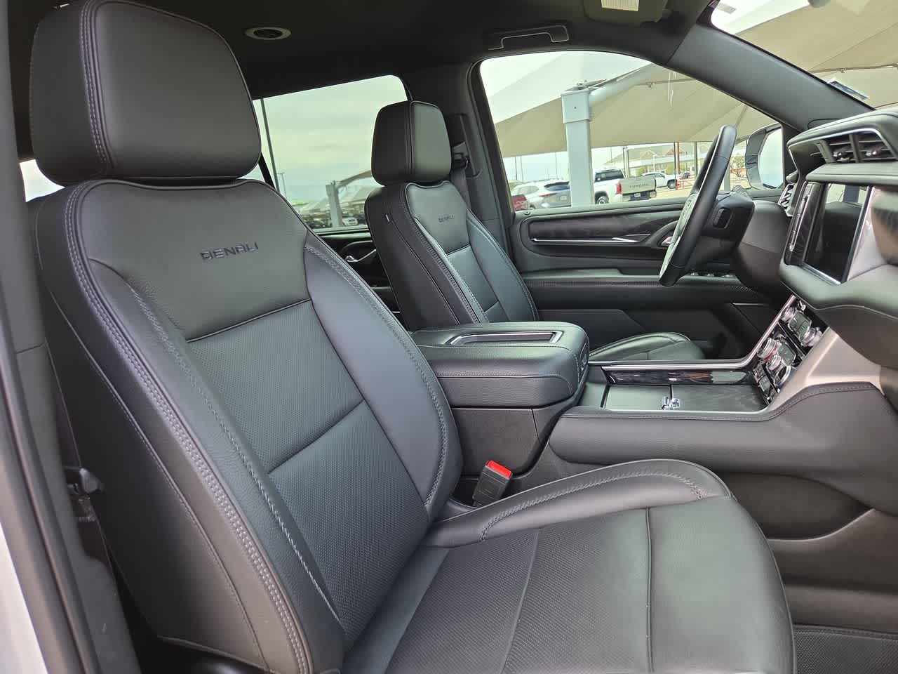 2023 GMC Yukon Denali Denali
