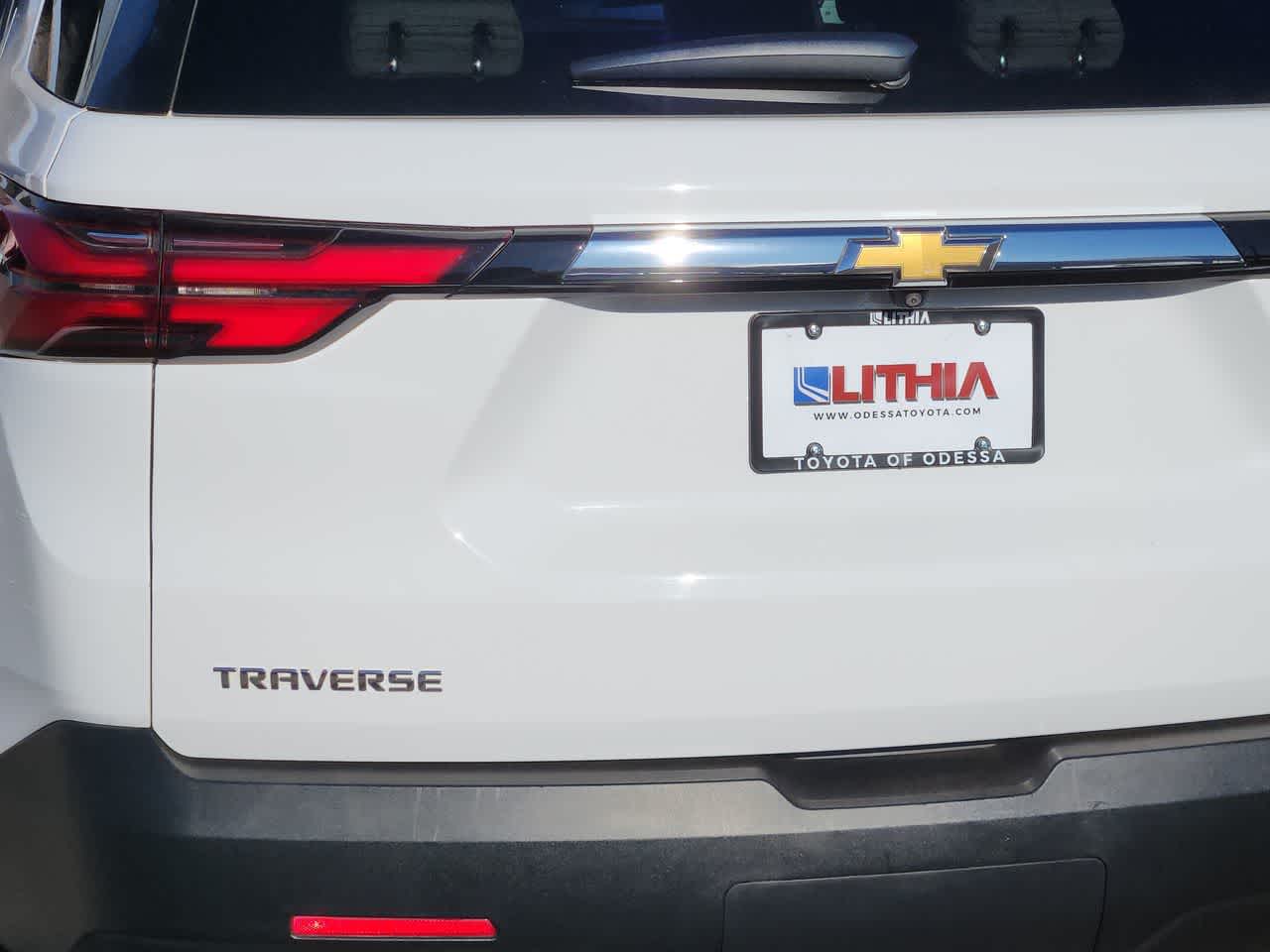 2022 Chevrolet Traverse LS