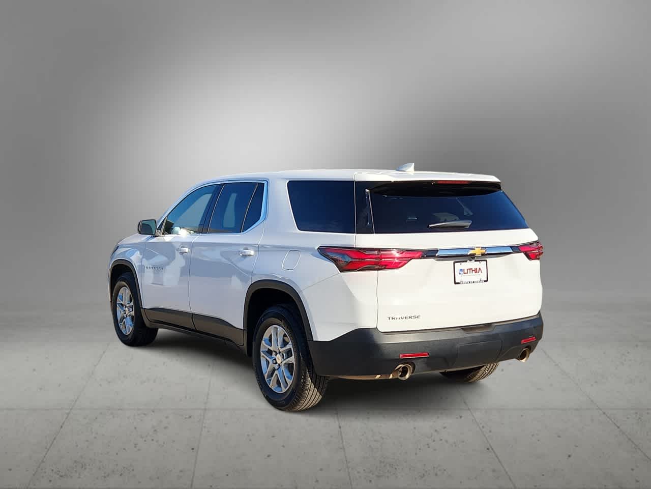 2022 Chevrolet Traverse LS