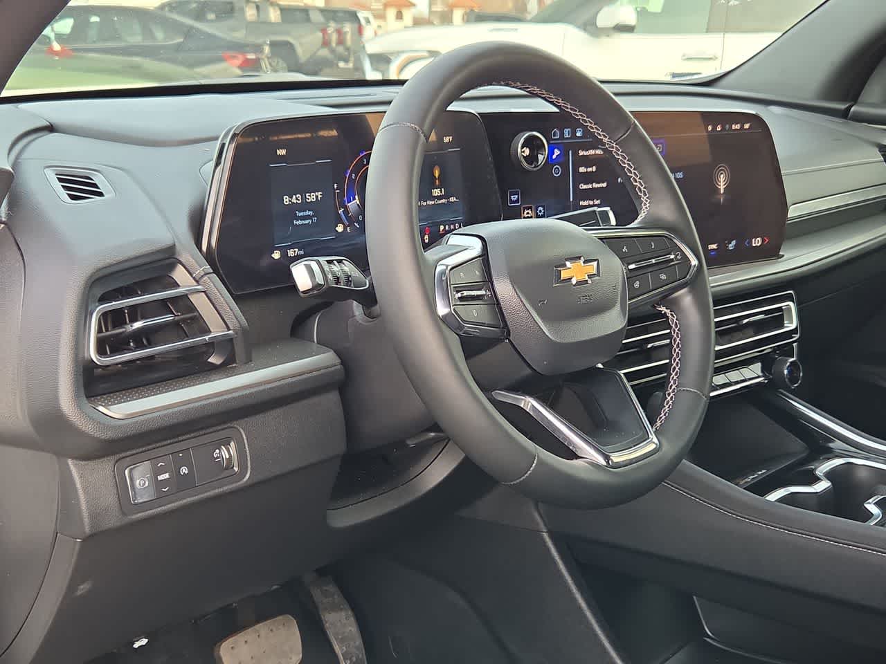 2025 Chevrolet Traverse FWD LT