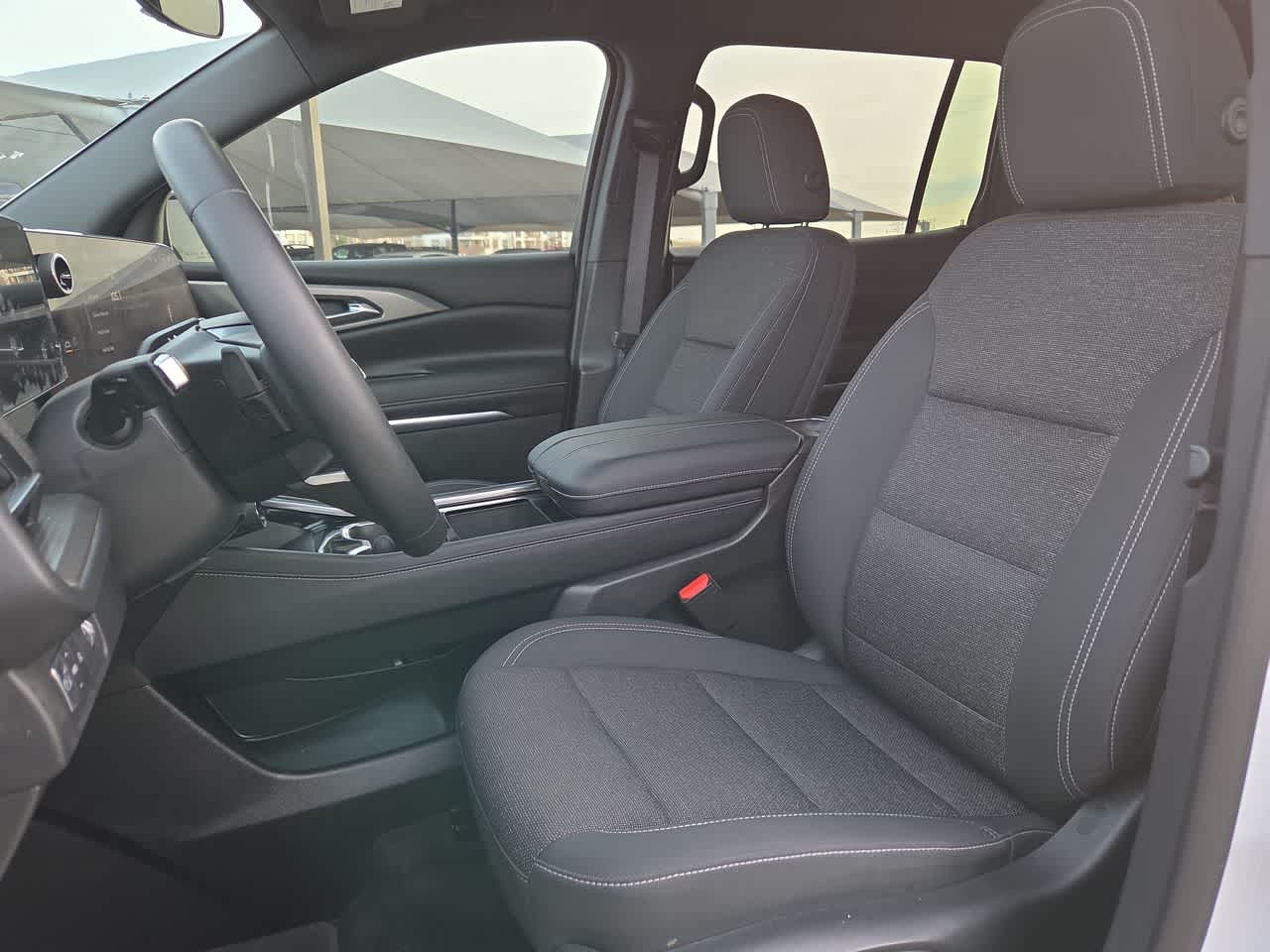 2025 Chevrolet Traverse FWD LT