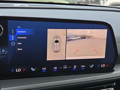 2025 Chevrolet Traverse FWD LT