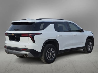 2025 Chevrolet Traverse FWD LT
