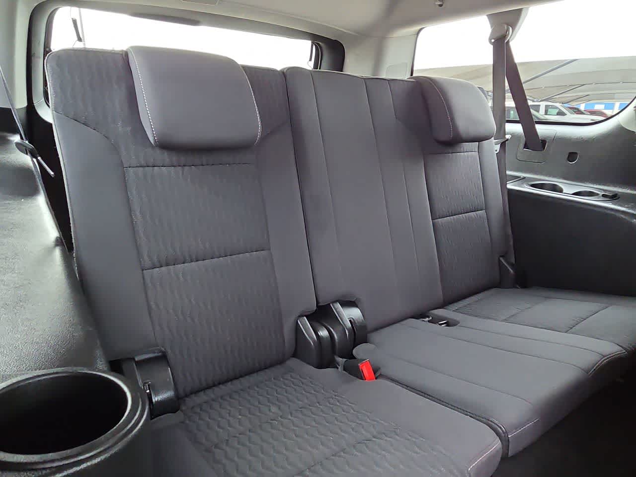 2018 Chevrolet Suburban LS