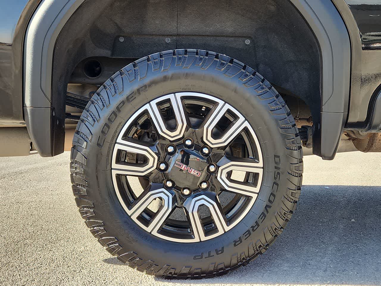 2023 GMC Sierra 2500HD AT4