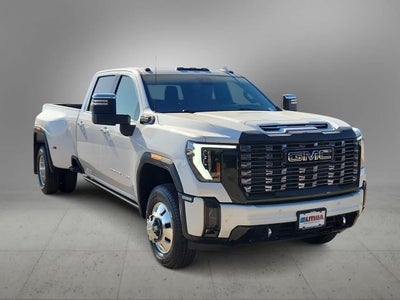 2025 GMC Sierra 3500HD Denali Ultimate