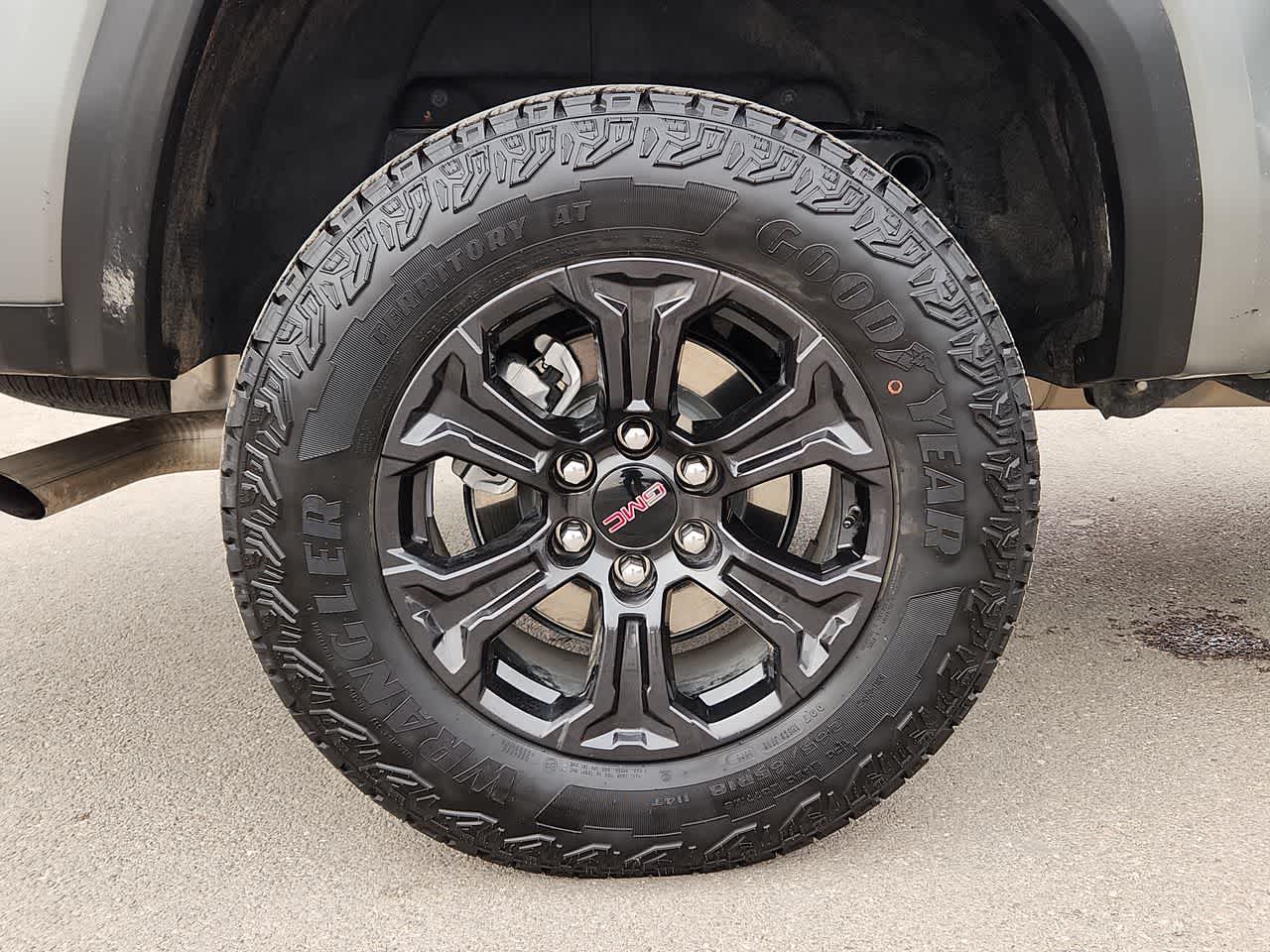 2025 GMC Canyon 2WD Elevation