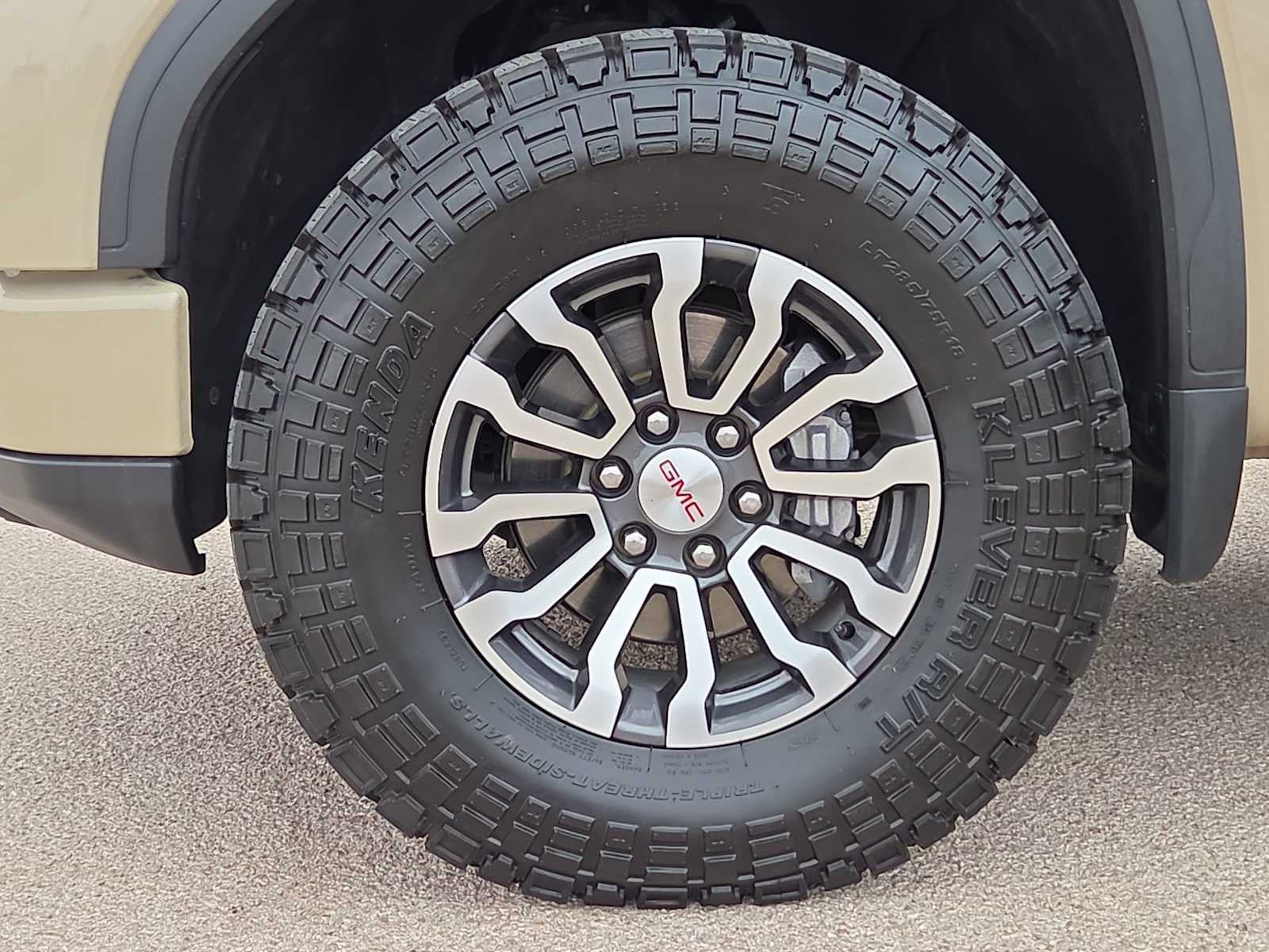 2023 GMC Sierra 1500 AT4