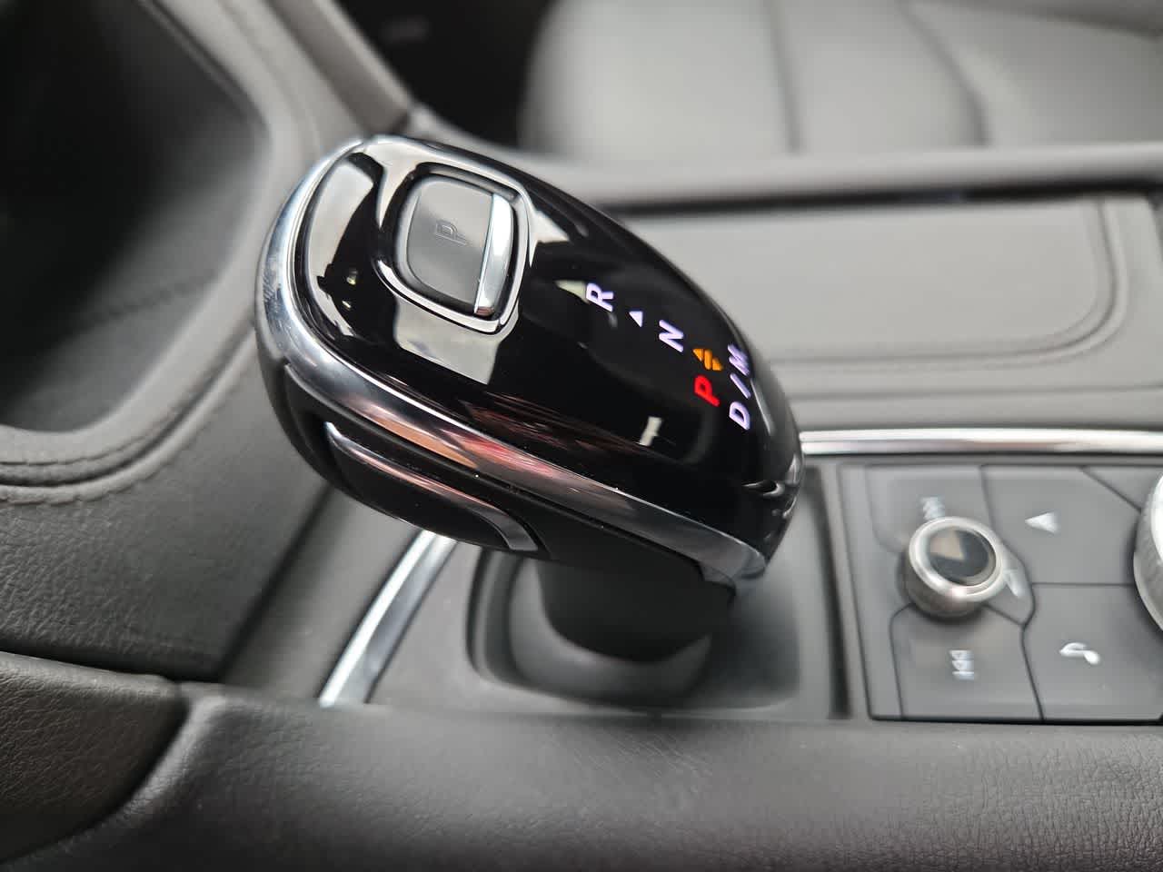 2023 Cadillac XT5 FWD Premium Luxury