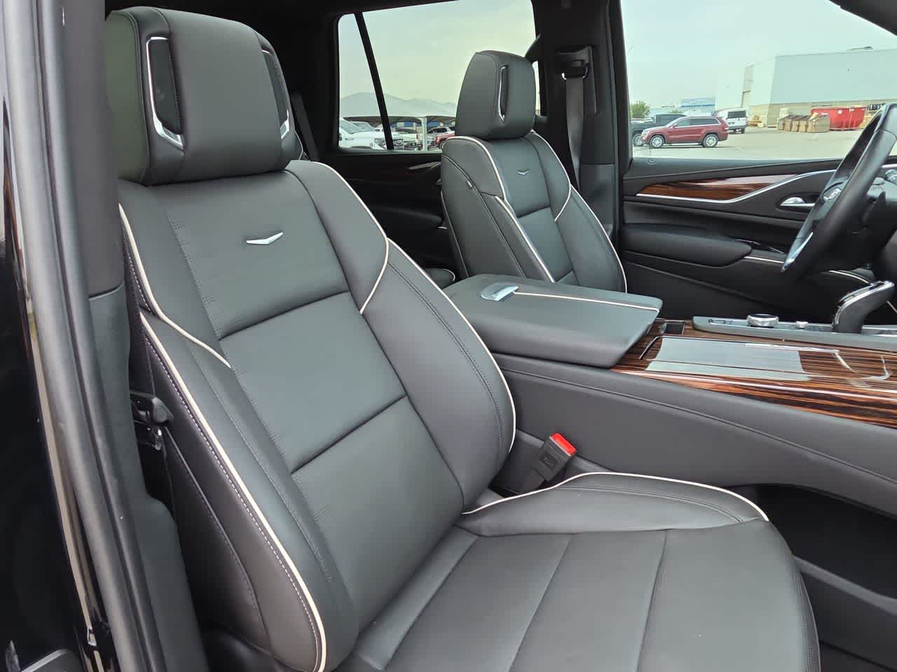 2024 Cadillac Escalade RWD Premium Luxury