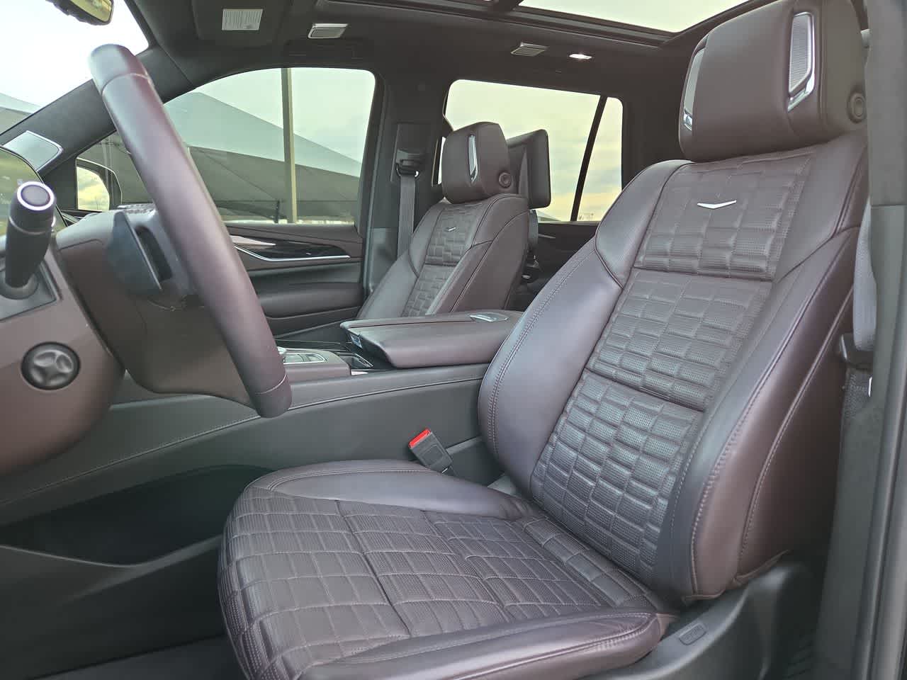 2023 Cadillac Escalade 4WD Sport Platinum