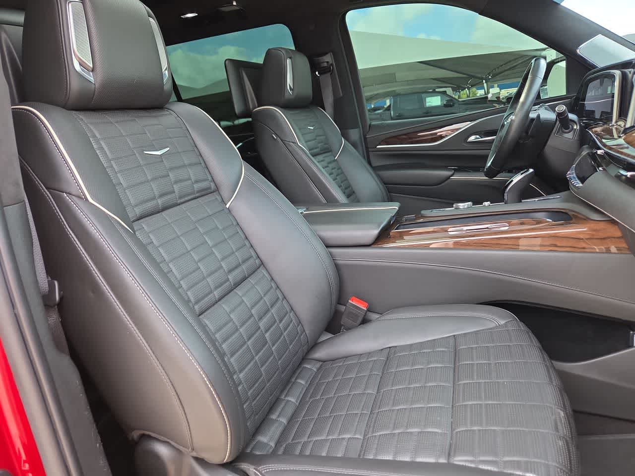 2022 Cadillac Escalade ESV Sport Platinum
