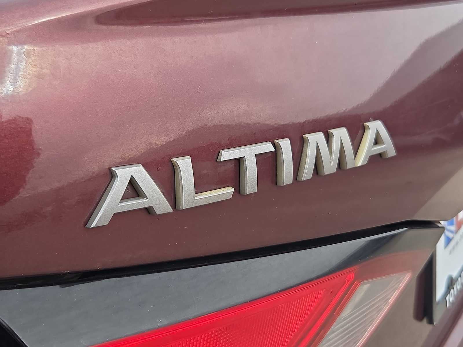 2024 Nissan Altima SV - Photo 11