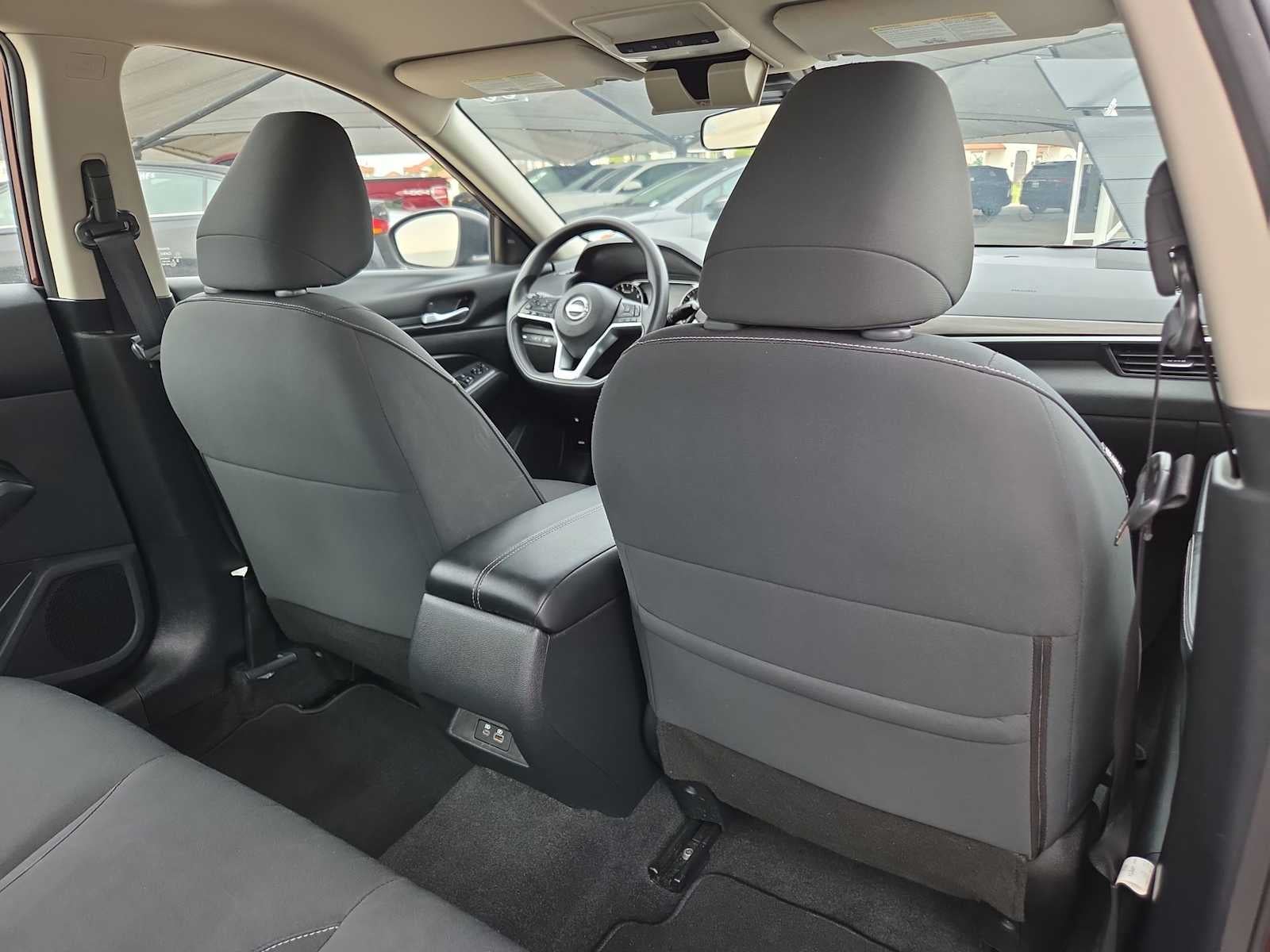 2024 Nissan Altima SV - Photo 16