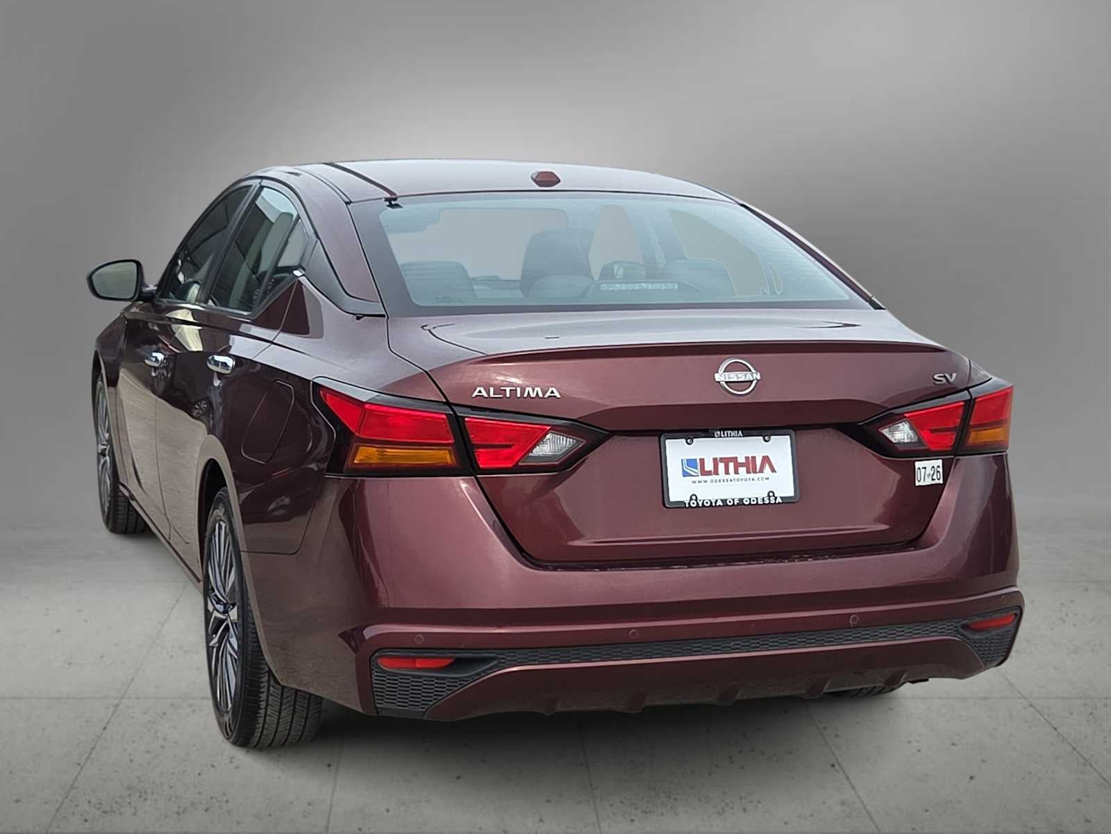 2024 Nissan Altima SV - Photo 7