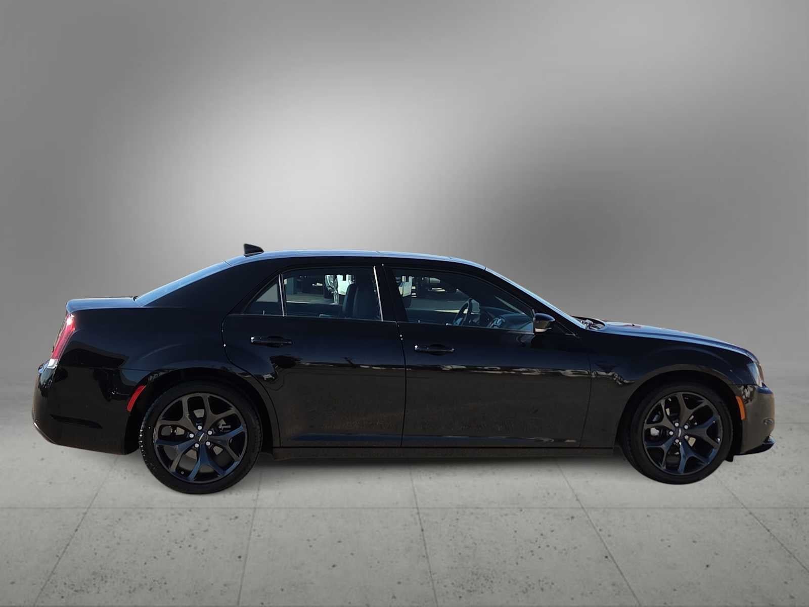 2023 Chrysler 300 300S