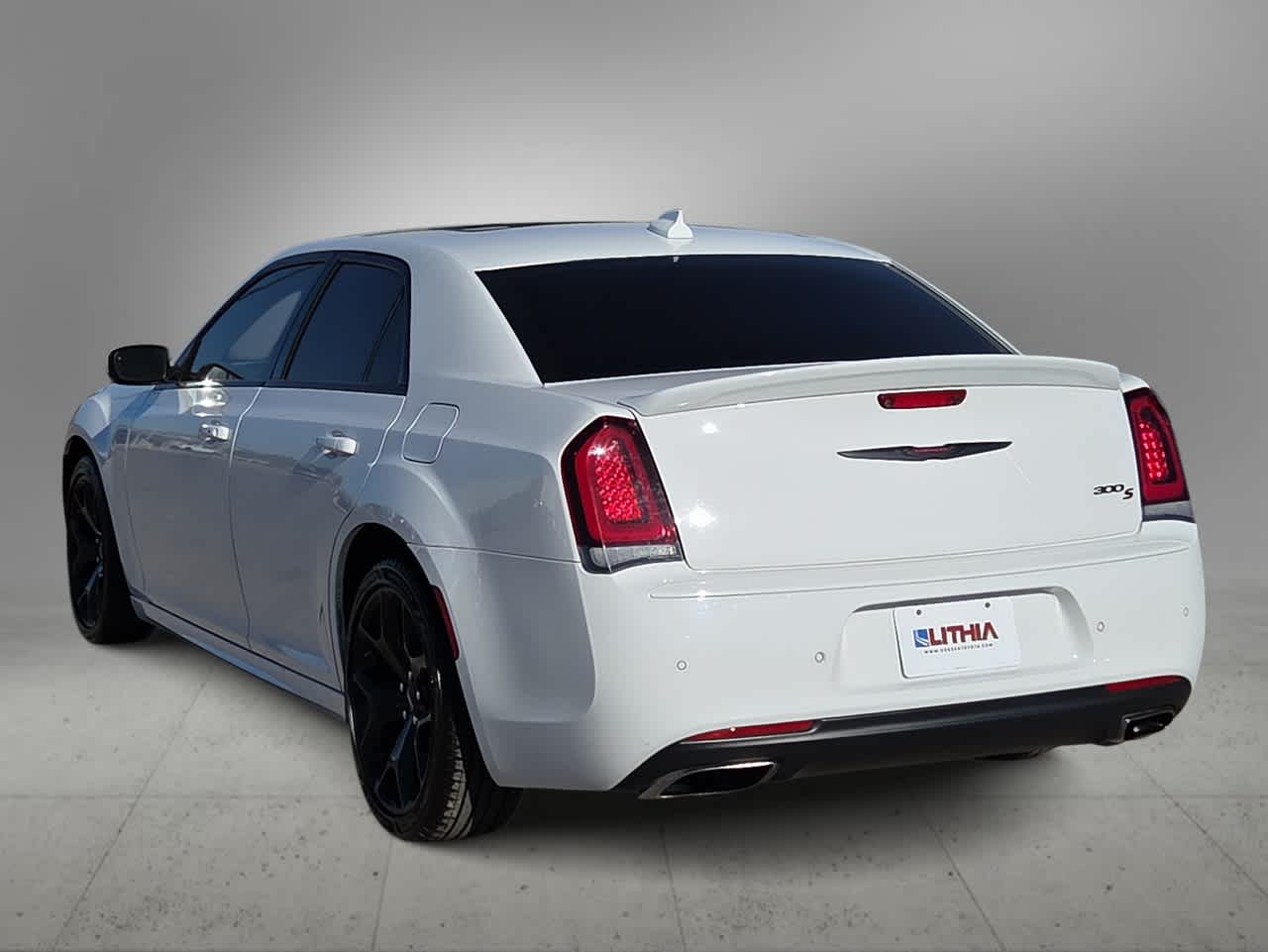 2022 Chrysler 300 300S