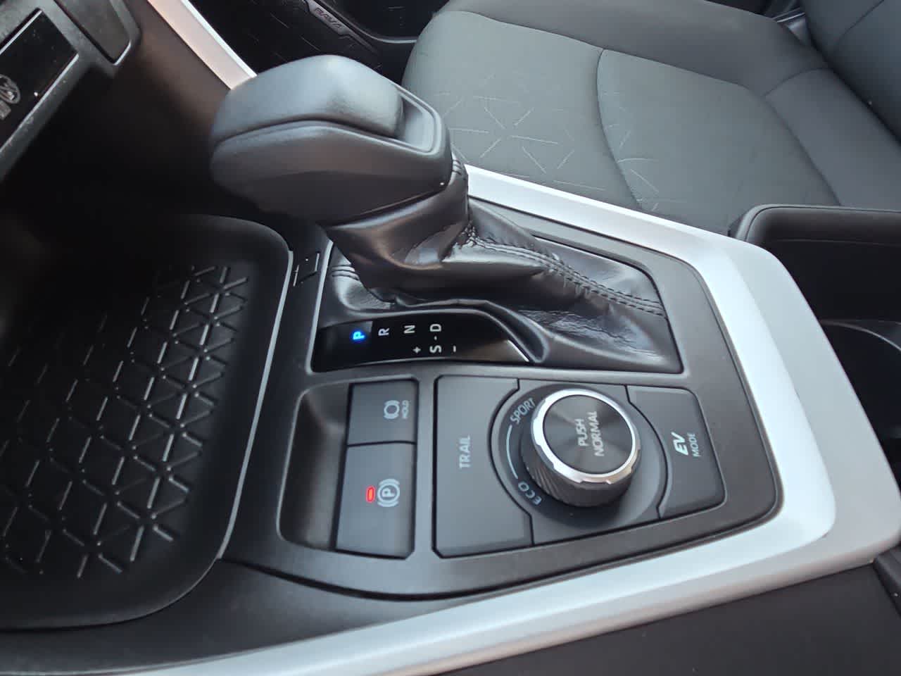2023 Toyota RAV4 Hybrid Woodland