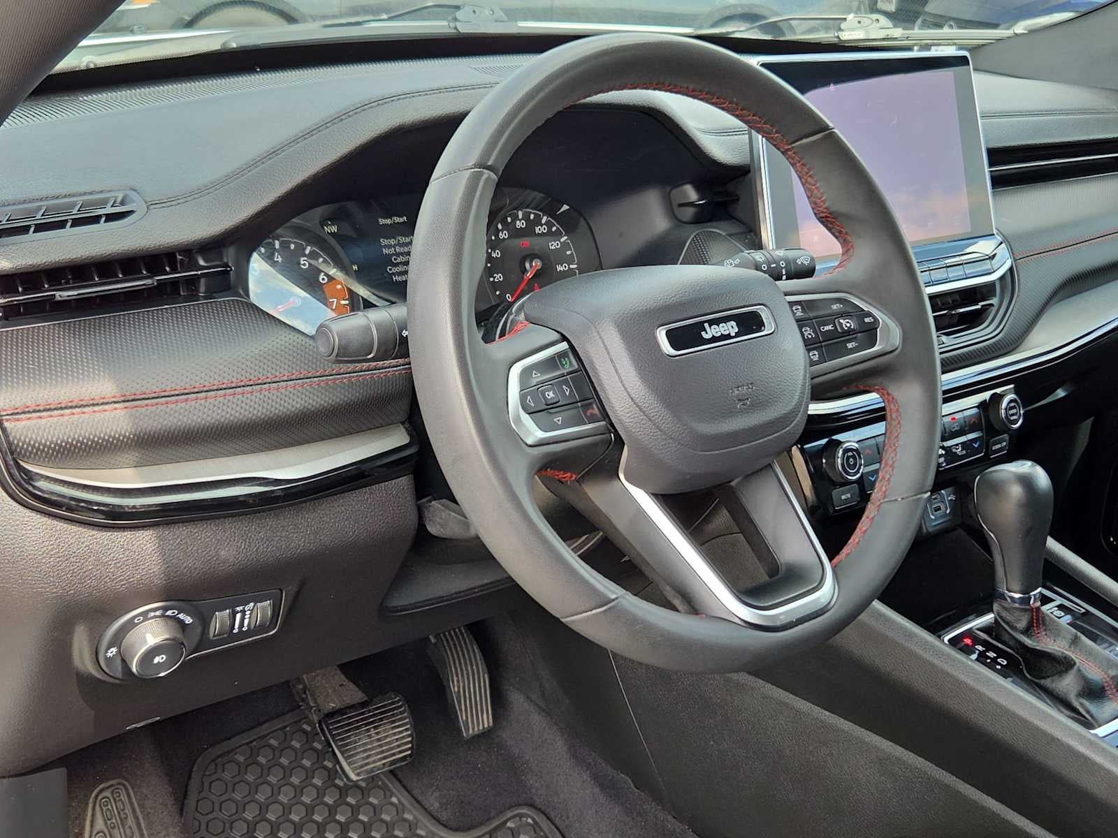 2025 Jeep Compass Trailhawk - Photo 10