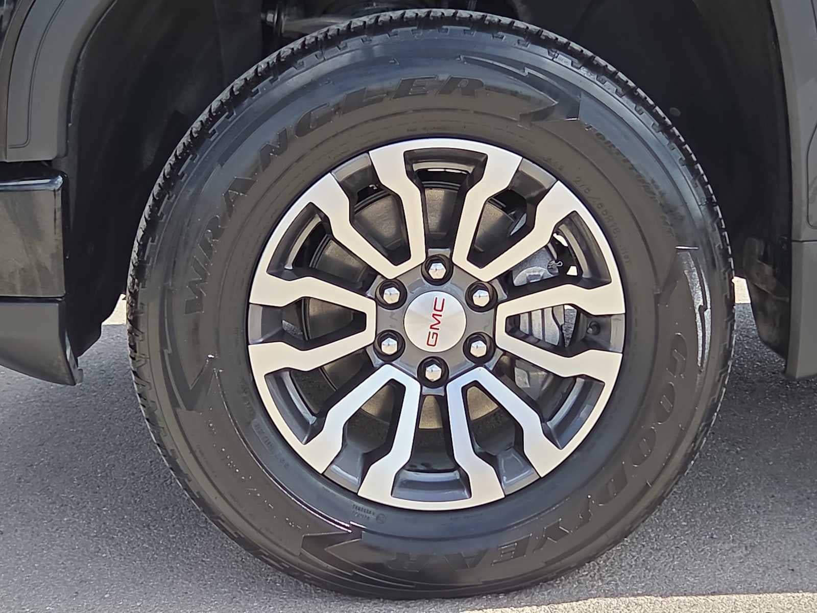 2023 GMC Sierra 1500 AT4