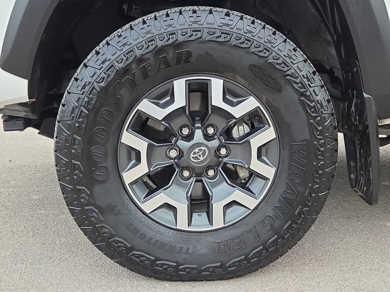 2023 Toyota Tacoma TRD Off Road
