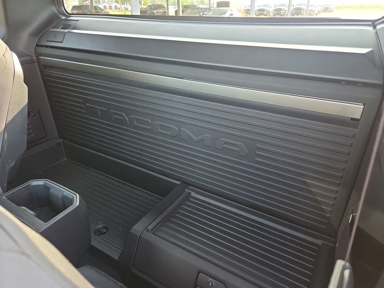 2025 Toyota Tacoma SR
