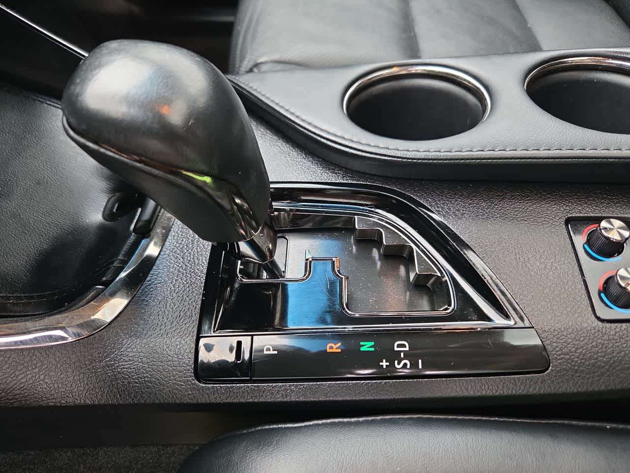 2013 Toyota Avalon Hybrid Limited