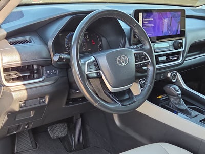 2024 Toyota Grand Highlander XLE