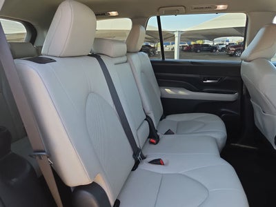 2024 Toyota Grand Highlander XLE