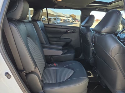 2023 Toyota Highlander XSE
