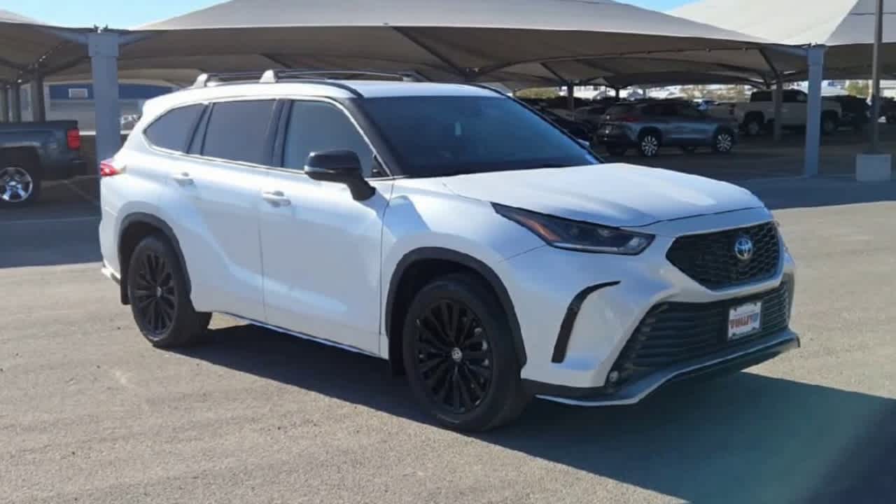 2023 Toyota Highlander XSE