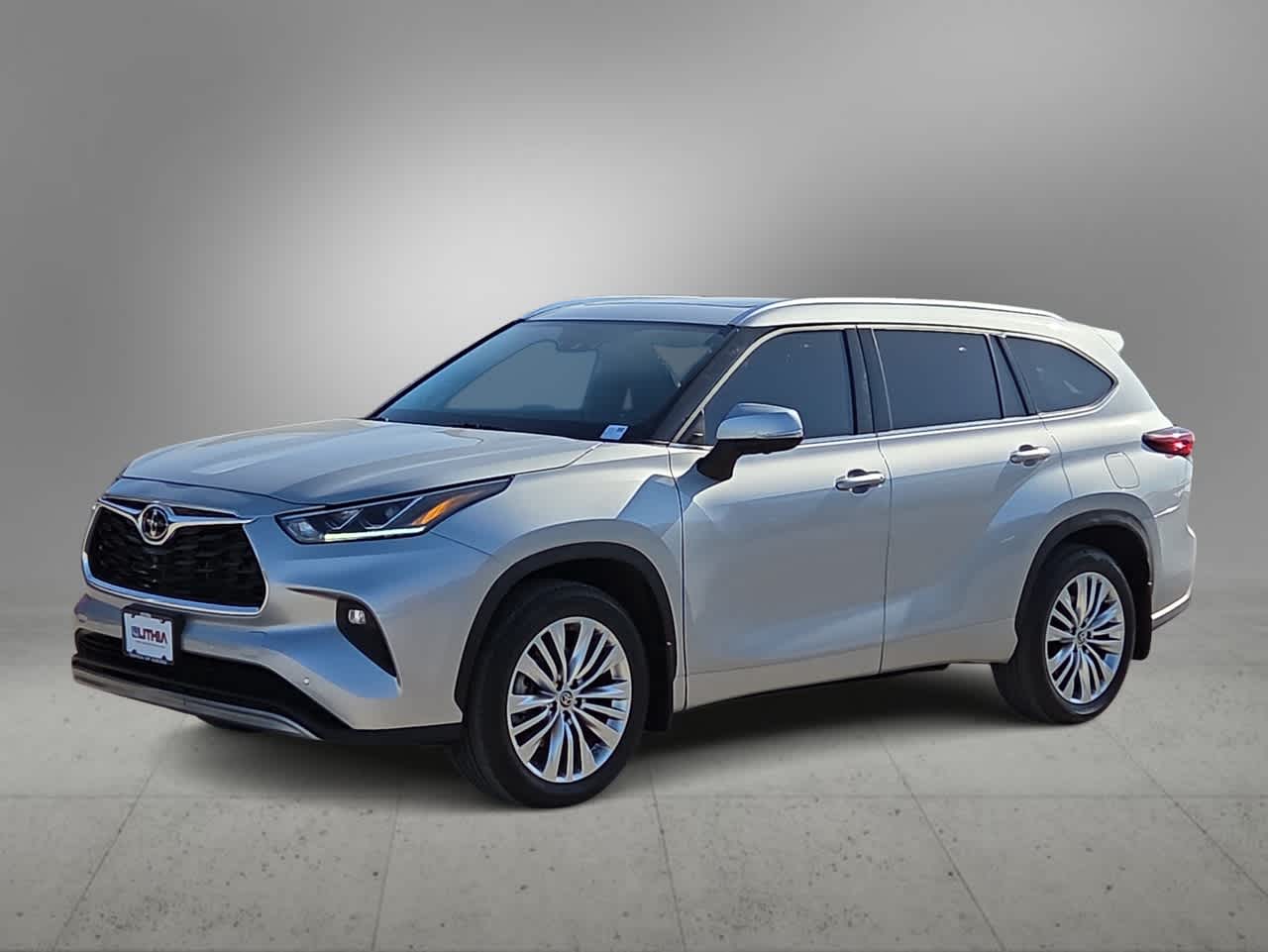 2025 Toyota Highlander Platinum