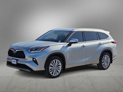 2025 Toyota Highlander Platinum