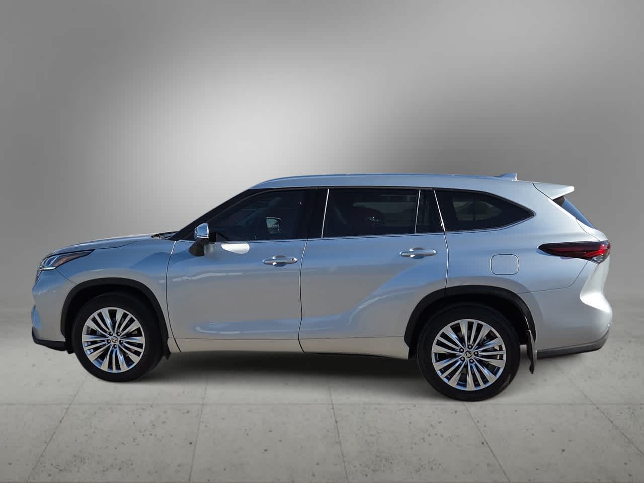 2025 Toyota Highlander Platinum