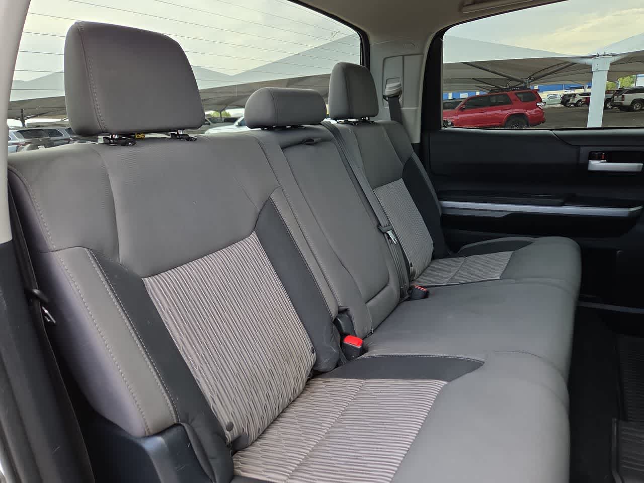 2017 Toyota Tundra SR5