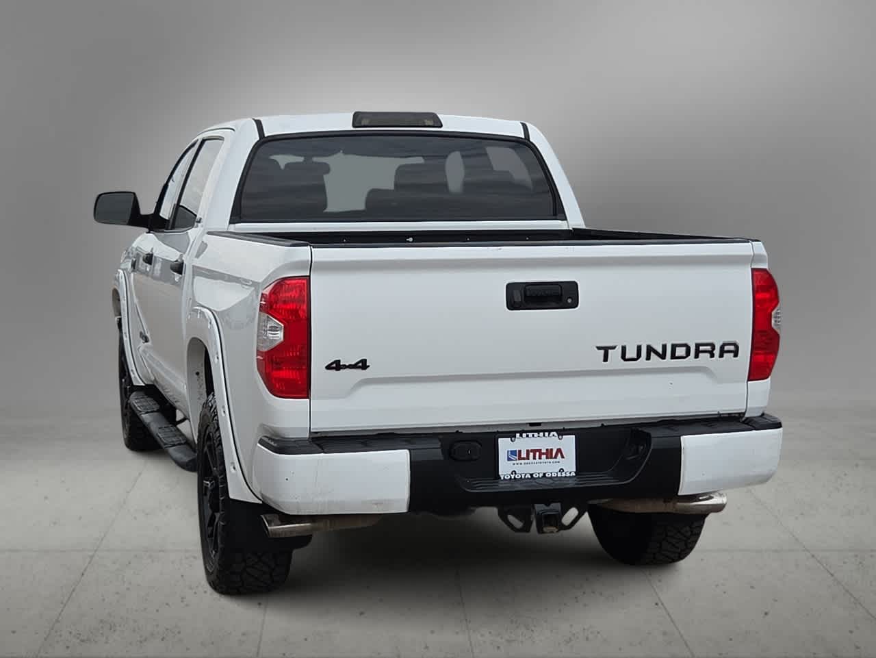 2017 Toyota Tundra SR5