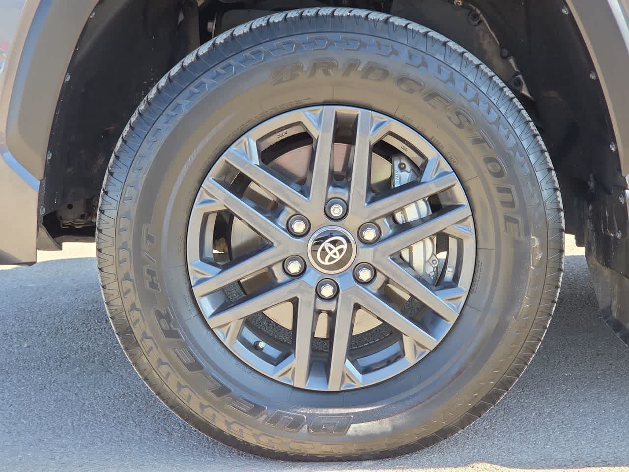 2025 Toyota Tundra SR5