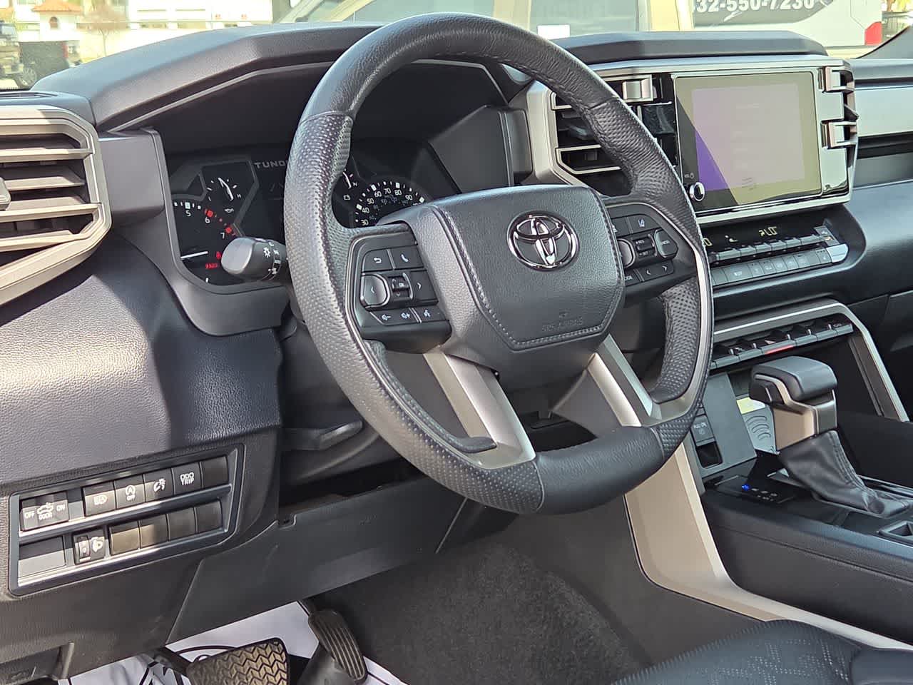 2025 Toyota Tundra SR5