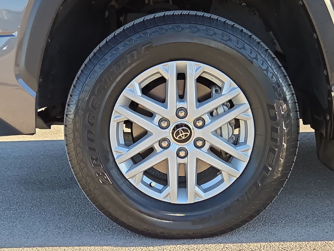 2024 Toyota Tundra SR5