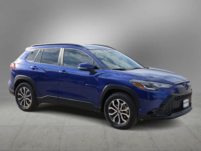 2023 Toyota Corolla Cross Hybrid SE