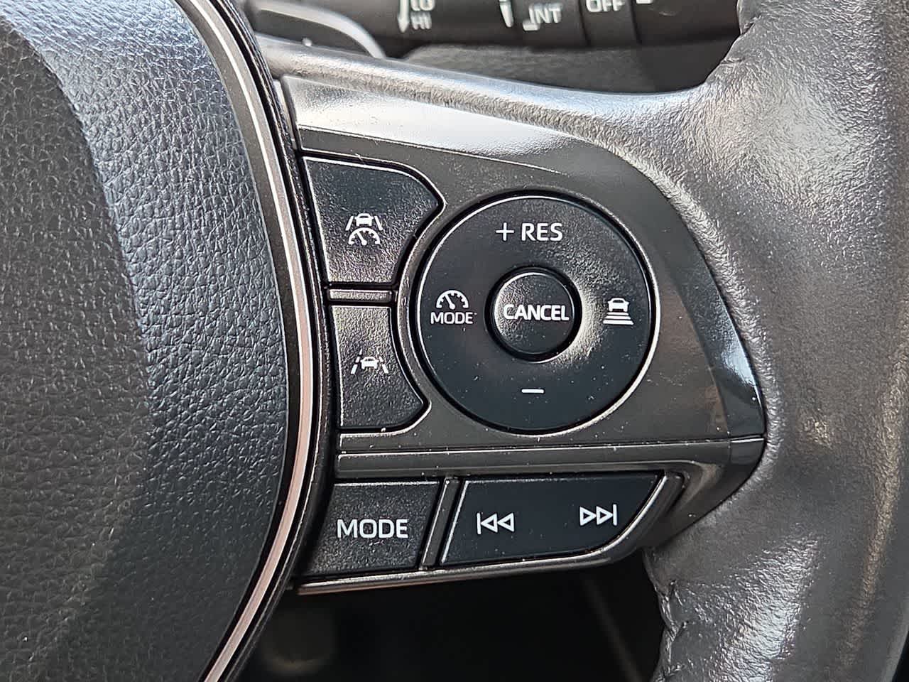 2023 Toyota Corolla Cross Hybrid SE