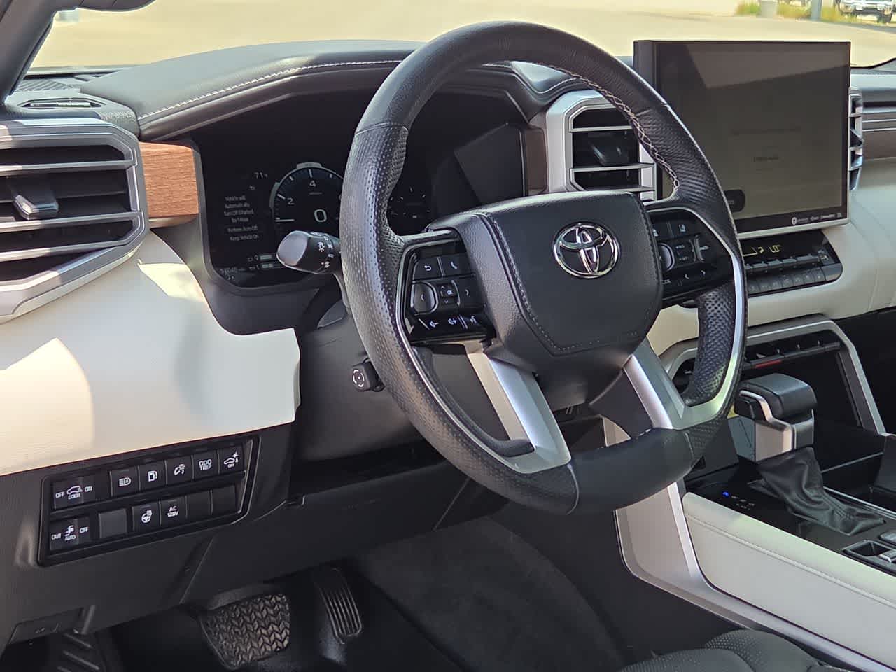 2023 Toyota Sequoia Capstone