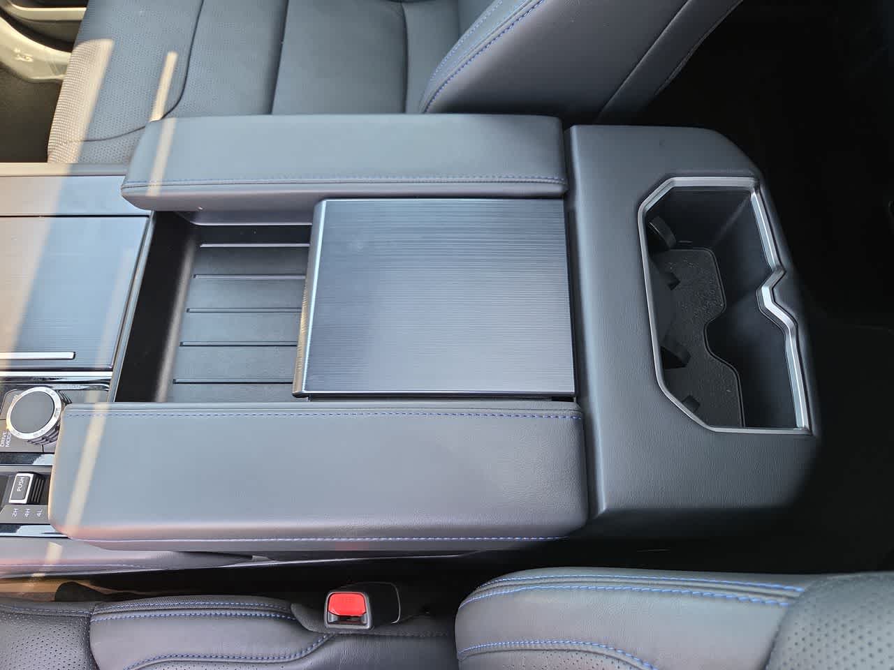 2025 Toyota Sequoia Platinum