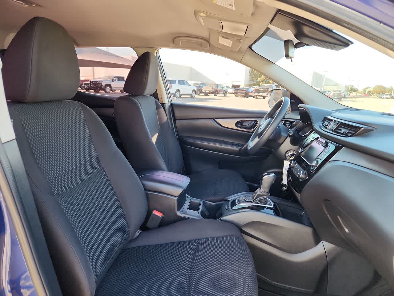 2022 Nissan Rogue Sport S