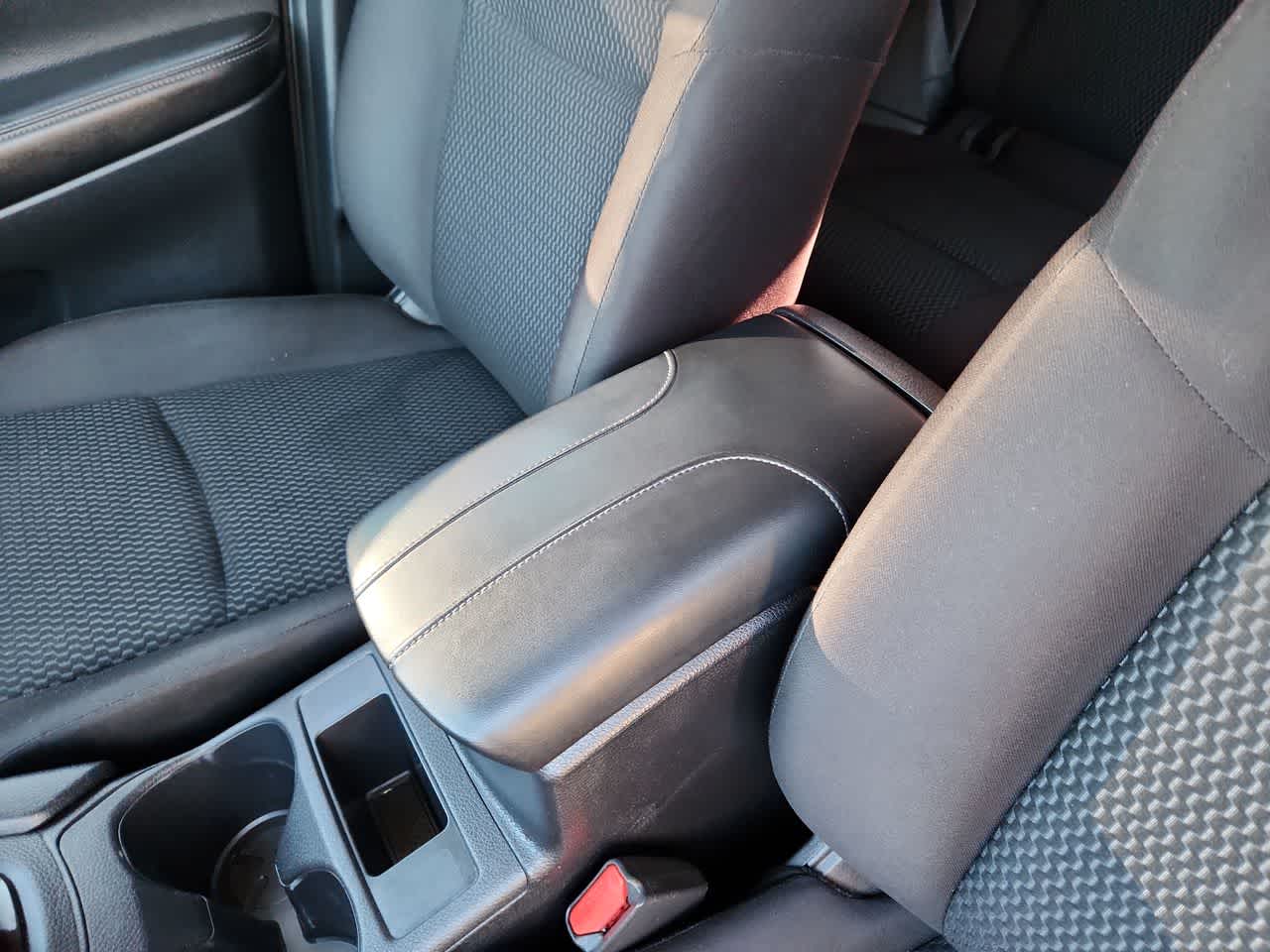 2022 Nissan Rogue Sport S