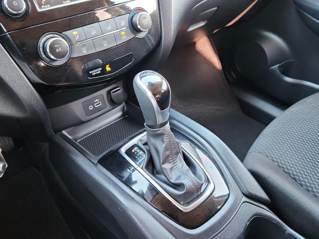 2022 Nissan Rogue Sport S