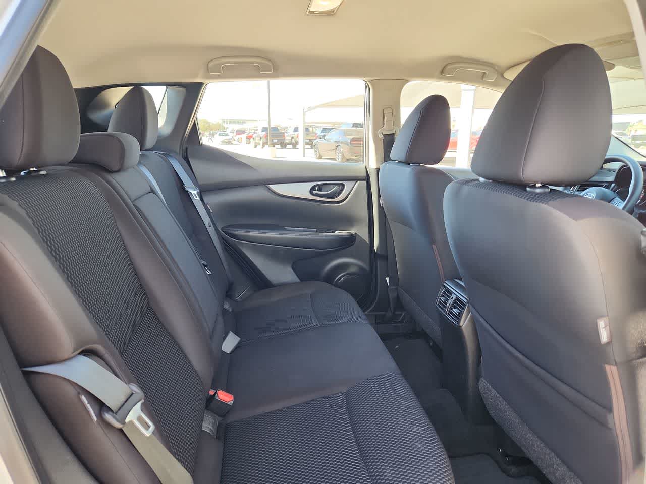 2020 Nissan Rogue Sport S