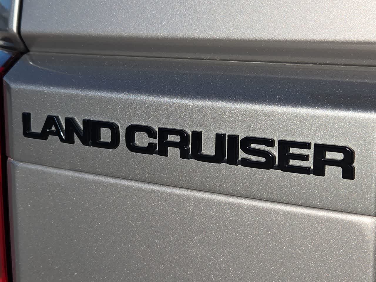 2025 Toyota Land Cruiser 4WD (Natl)