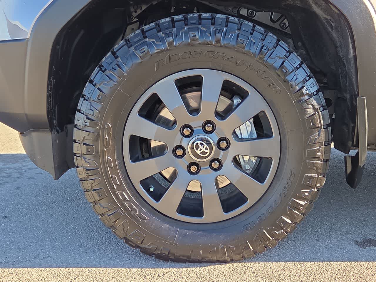 2025 Toyota Land Cruiser 4WD (Natl)